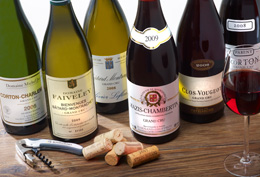 © BIVB / IMAGE & ASSOCIES Bouteilles de Vins de Bourgogne © BIVB / IMAGE & ASSOCIES Bouteilles de Vins de Bourgogne