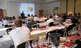 Sommeliers et restaurateurs des régions françaises invités à vivre l'expérience Bourgognes © BIVB / DR Sommeliers et restaurateurs des régions françaises invités à vivre l'expérience Bourgognes © BIVB / DR