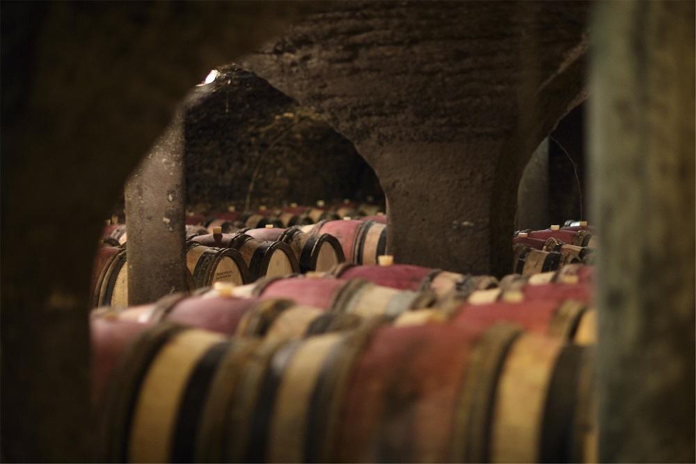 Nos caves du XVème siècle Une dégustation entre amis Maison Champy Maison Champy