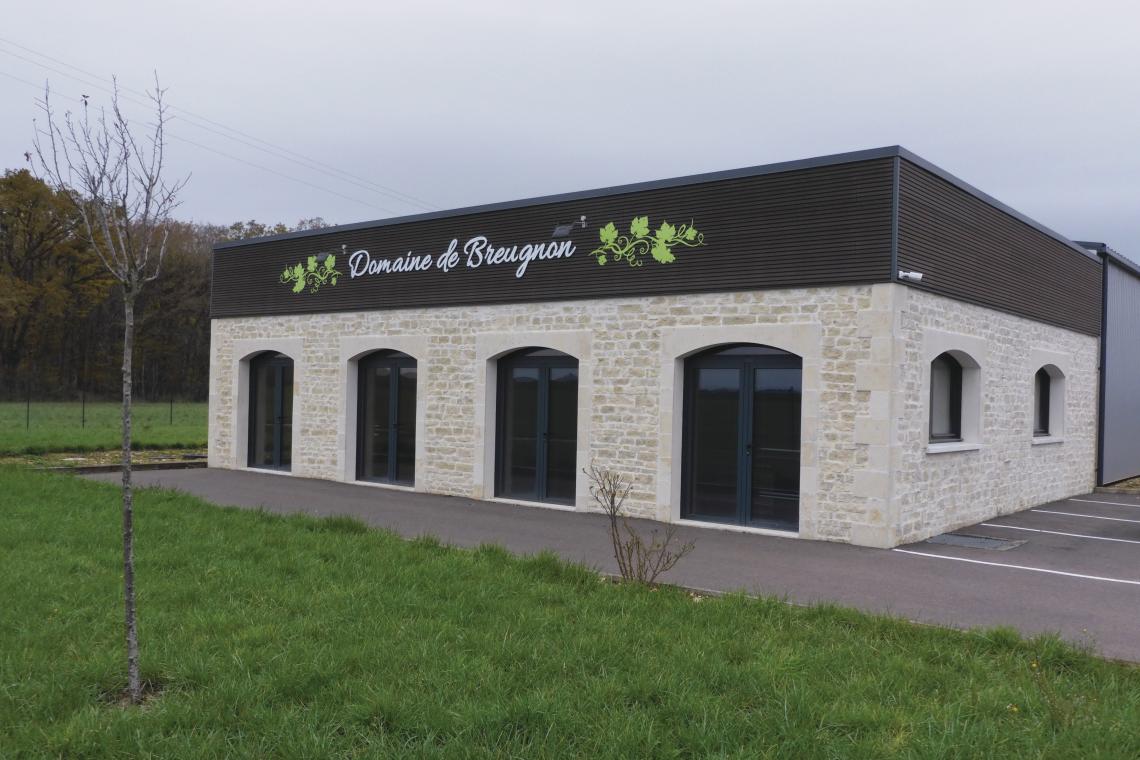 Breugnon exterieurP2590039