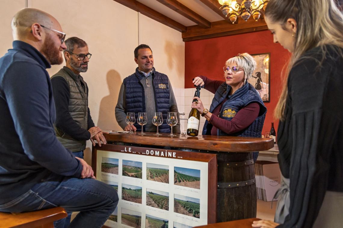 001_ETIENNE RAMOUSSE_DOMAINE LACROIX_CAVEAU_DEGUSTATION_WEB