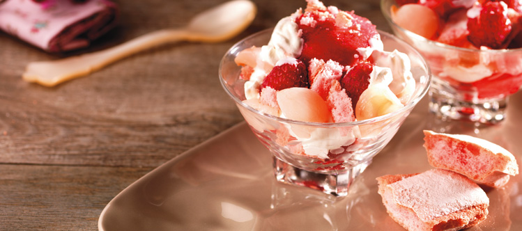 Framboises et litchis, aux biscuits roses façon « Melba »