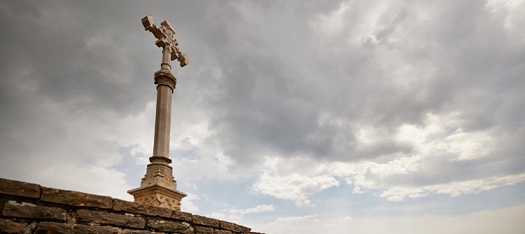 Retour de la Croix de Charlemagne sur la colline de Corton