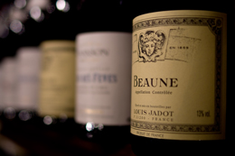 Bouteilles des anciens millésimes de Bourgogne 