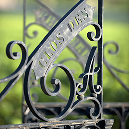 © BIVB / JOLY M. Parcel of Burgundy vineyard: The Clos des Perrières