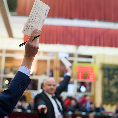 © BIVB / Aurélien Ibanez - Vente aux enchères des Vins des Hospices de Beaune