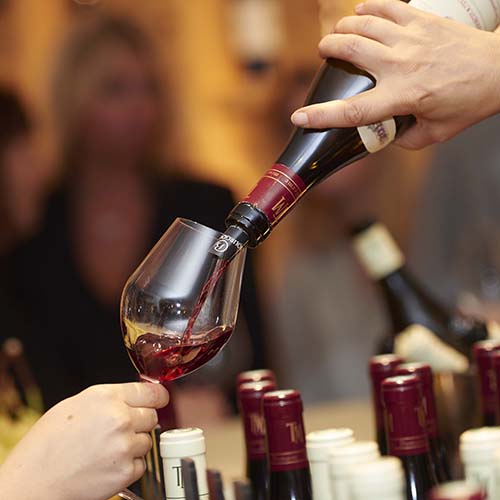 © BIVB / Image & associés - Rencontres avec les vins de Bourgogne